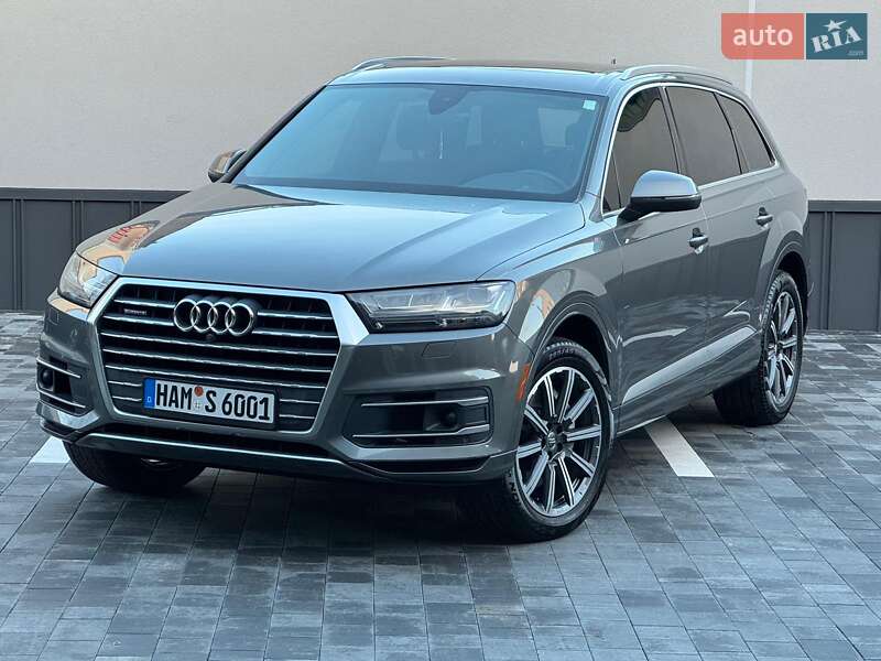 Внедорожник / Кроссовер Audi Q7 2016 в Ровно