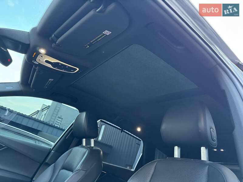 Внедорожник / Кроссовер Audi Q7 2016 в Ровно