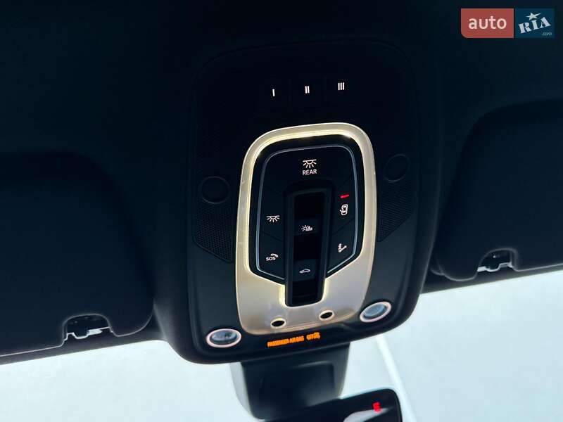 Внедорожник / Кроссовер Audi Q7 2016 в Ровно