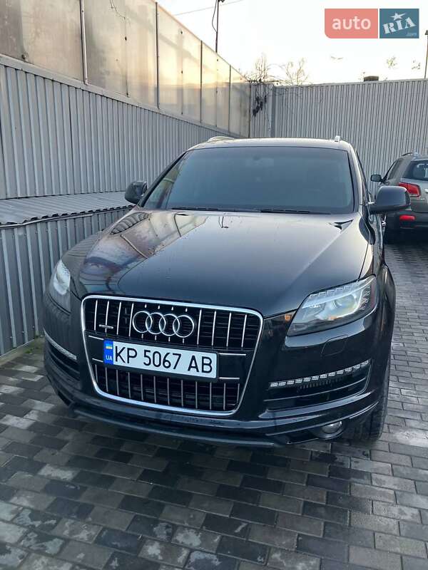 Позашляховик / Кросовер Audi Q7 2010 в Запоріжжі