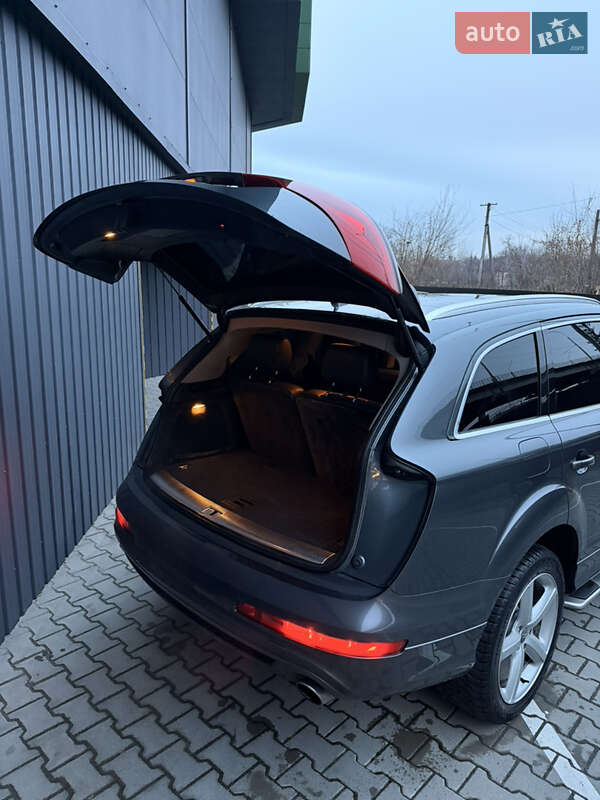Внедорожник / Кроссовер Audi Q7 2009 в Тернополе