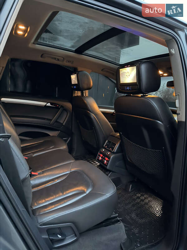 Внедорожник / Кроссовер Audi Q7 2009 в Тернополе