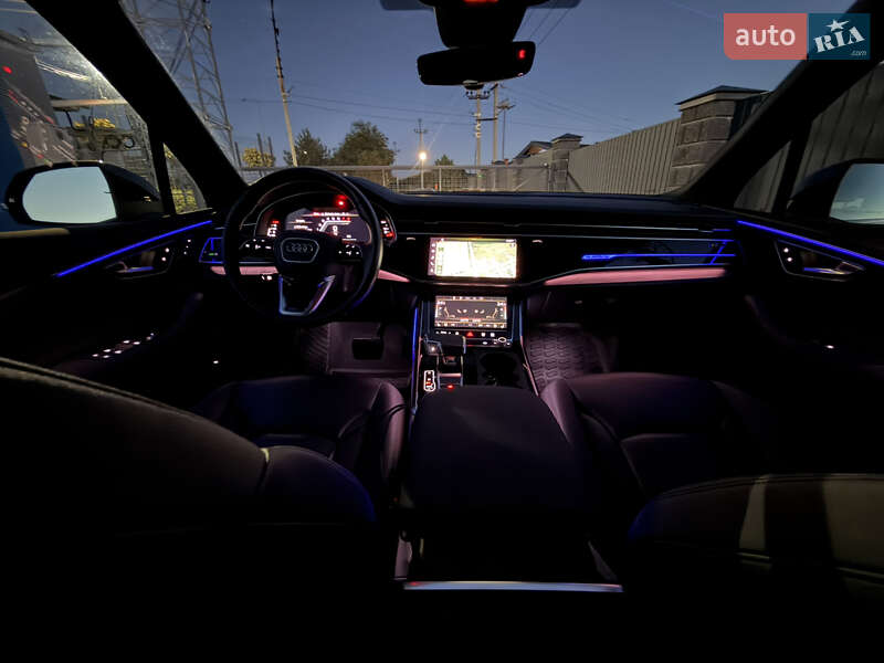 Внедорожник / Кроссовер Audi Q7 2022 в Львове