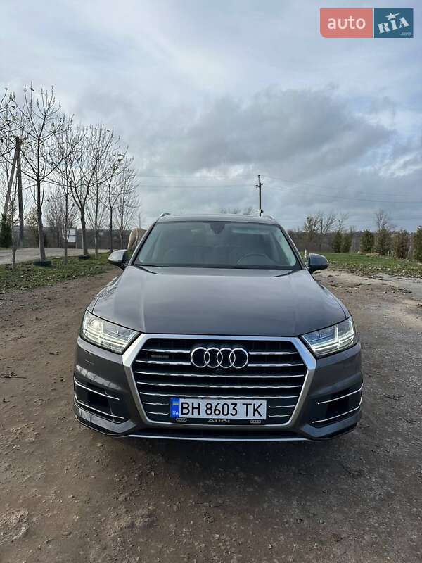 Внедорожник / Кроссовер Audi Q7 2019 в Одессе фото 13 Внедорожник / Кроссовер Audi Q7 2019 в Одессе