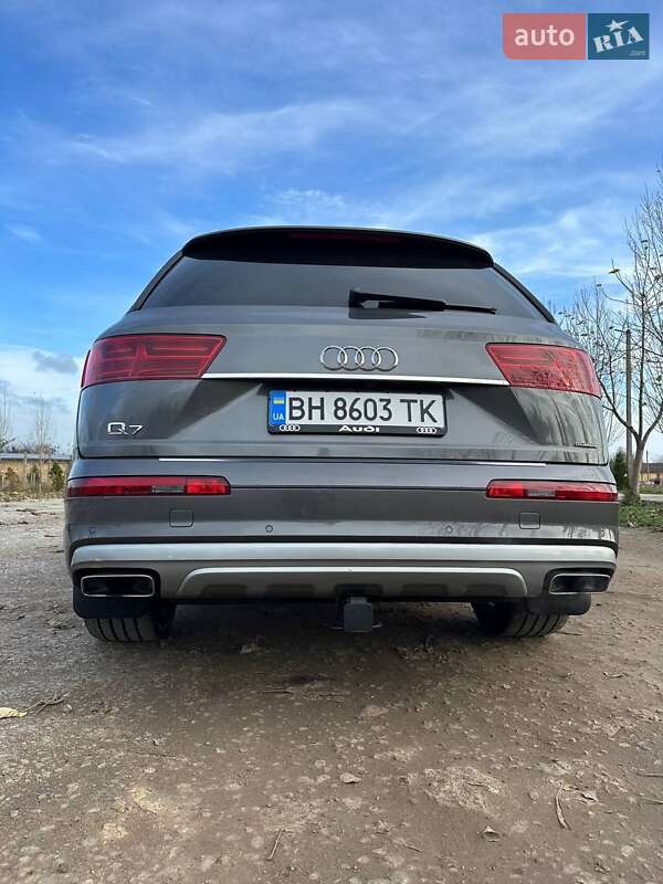 Внедорожник / Кроссовер Audi Q7 2019 в Одессе фото 23 Внедорожник / Кроссовер Audi Q7 2019 в Одессе