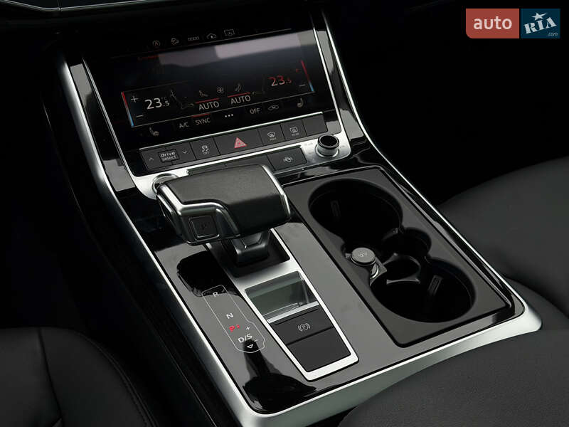 Позашляховик / Кросовер Audi Q7 2023 в Києві