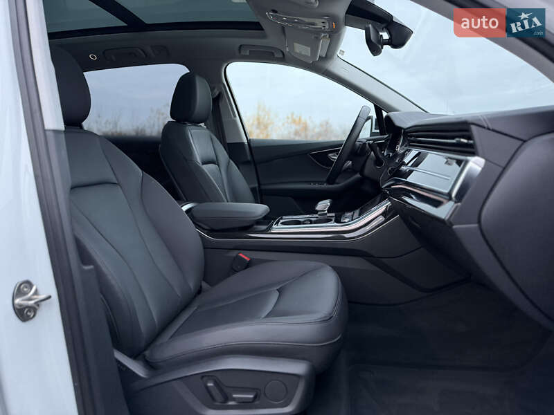 Позашляховик / Кросовер Audi Q7 2023 в Києві