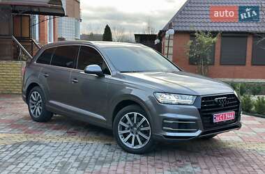Внедорожник / Кроссовер Audi Q7 2017 в Виннице