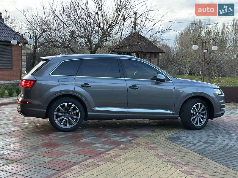Позашляховик / Кросовер Audi Q7 2017 в Вінниці фото 19 Позашляховик / Кросовер Audi Q7 2017 в Вінниці