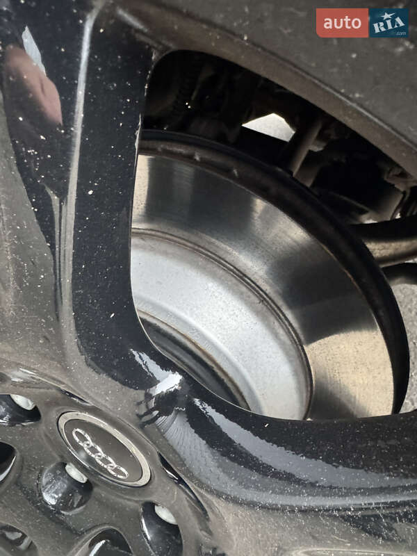 Позашляховик / Кросовер Audi Q7 2013 в Кропивницькому