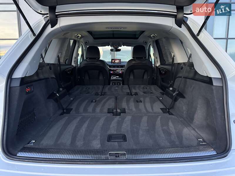 Внедорожник / Кроссовер Audi Q7 2017 в Тернополе фото 75 Внедорожник / Кроссовер Audi Q7 2017 в Тернополе