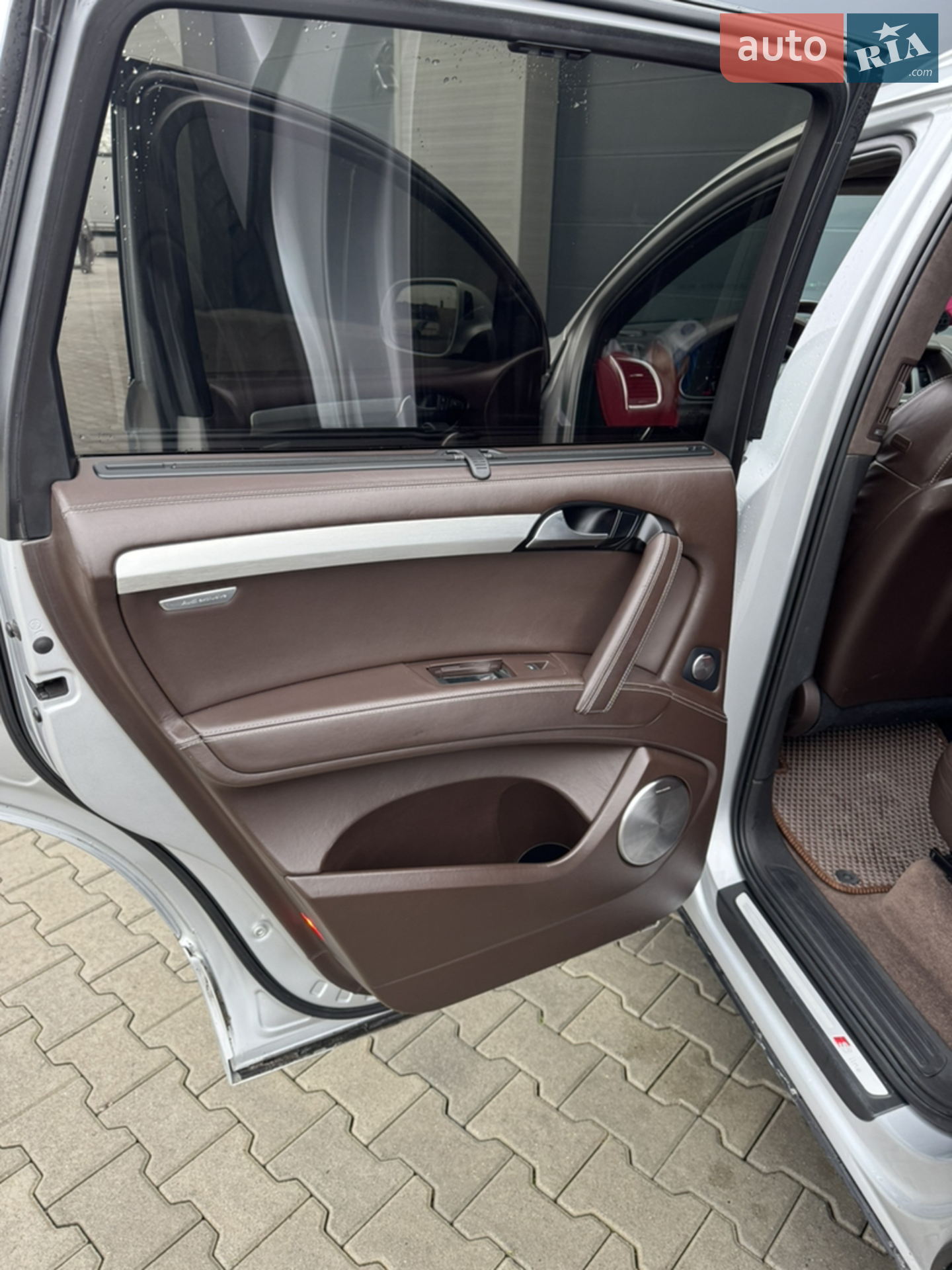 2010 Audi Q7 - мініатюра 17