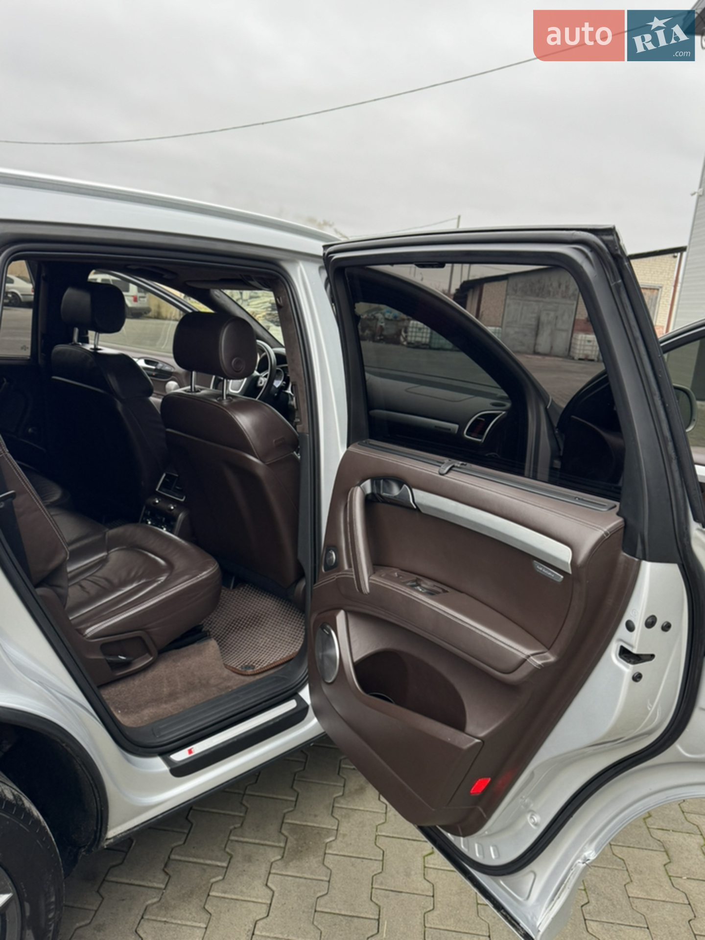 2010 Audi Q7 - мініатюра 26