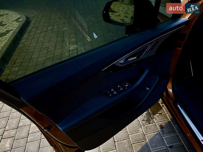 Позашляховик / Кросовер Audi Q7 2017 в Одесі