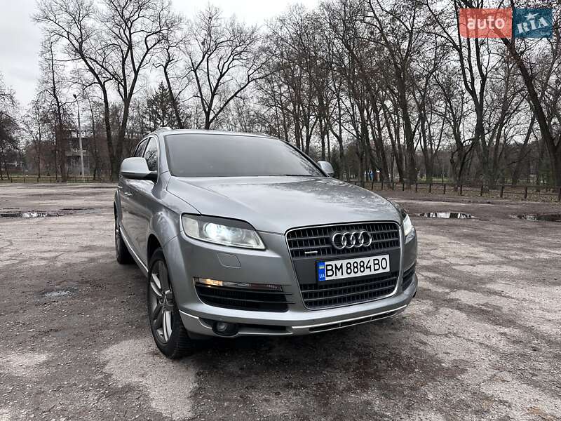 Позашляховик / Кросовер Audi Q7 2006 в Сумах