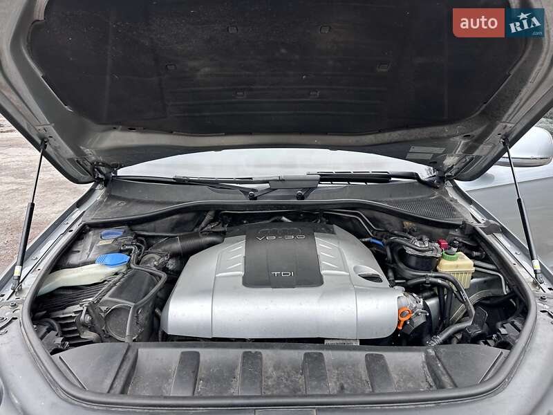 Позашляховик / Кросовер Audi Q7 2006 в Сумах