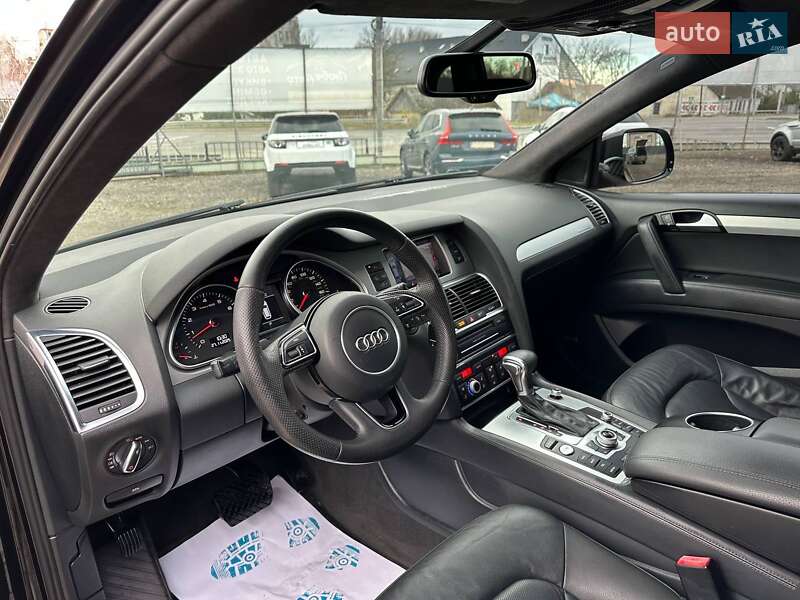 Внедорожник / Кроссовер Audi Q7 2015 в Львове