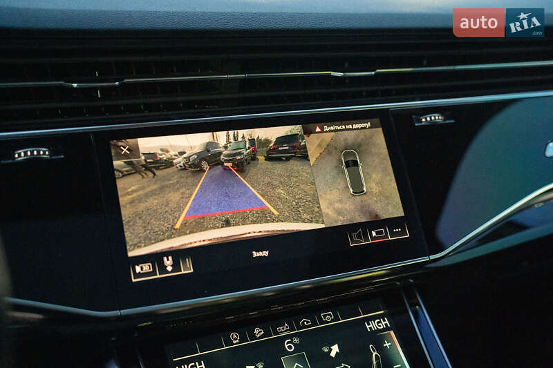 Внедорожник / Кроссовер Audi Q7 2020 в Черновцах