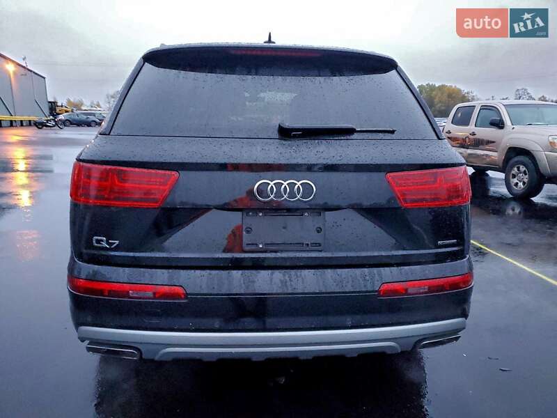Внедорожник / Кроссовер Audi Q7 2017 в Запорожье