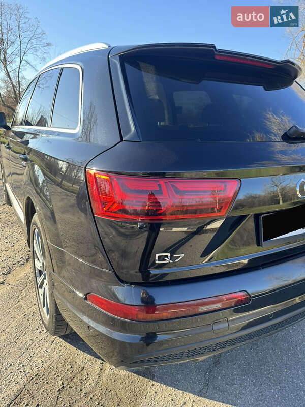 Внедорожник / Кроссовер Audi Q7 2018 в Одессе