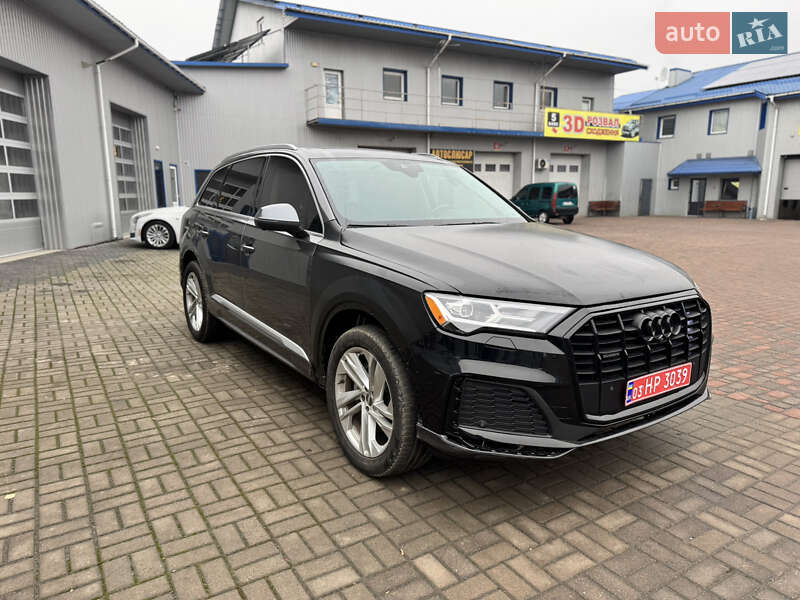 Внедорожник / Кроссовер Audi Q7 2020 в Ровно