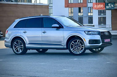 Внедорожник / Кроссовер Audi Q7 2017 в Киеве