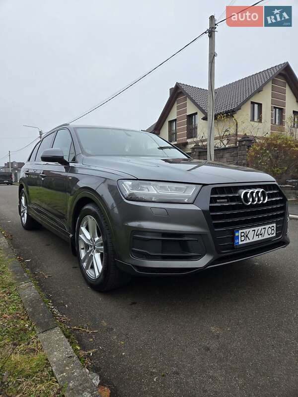 Audi Q7 2018