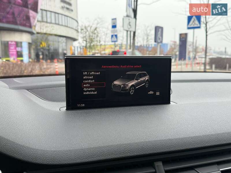Позашляховик / Кросовер Audi Q7 2016 в Києві