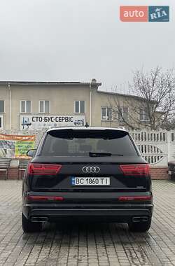 Внедорожник / Кроссовер Audi Q7 2015 в Ивано-Франковске
