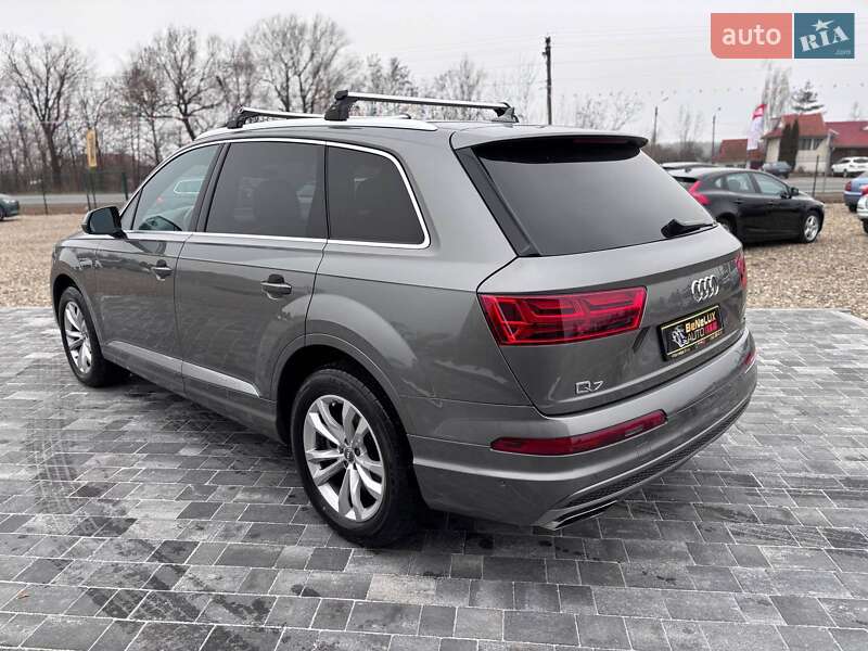 Внедорожник / Кроссовер Audi Q7 2017 в Коломые