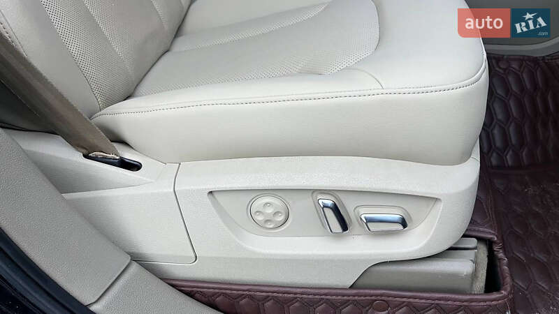 Внедорожник / Кроссовер Audi Q7 2010 в Хмельницком