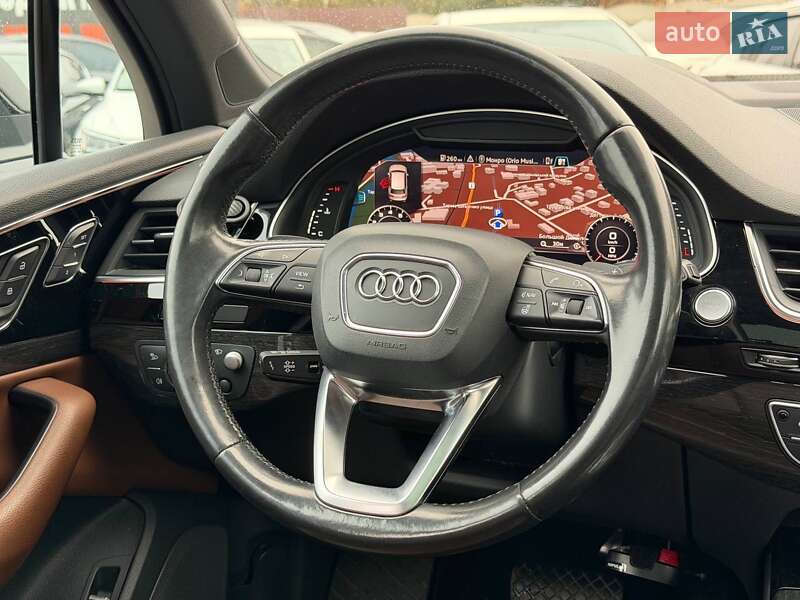 Позашляховик / Кросовер Audi Q7 2016 в Харкові