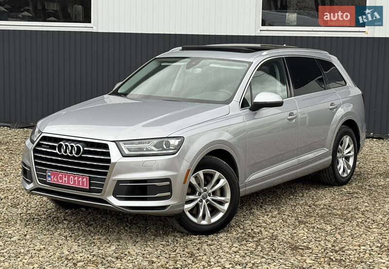 Позашляховик / Кросовер Audi Q7 2015 в Стрию