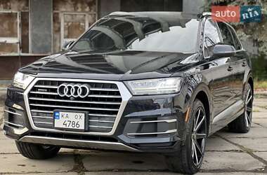 Внедорожник / Кроссовер Audi Q7 2017 в Киеве