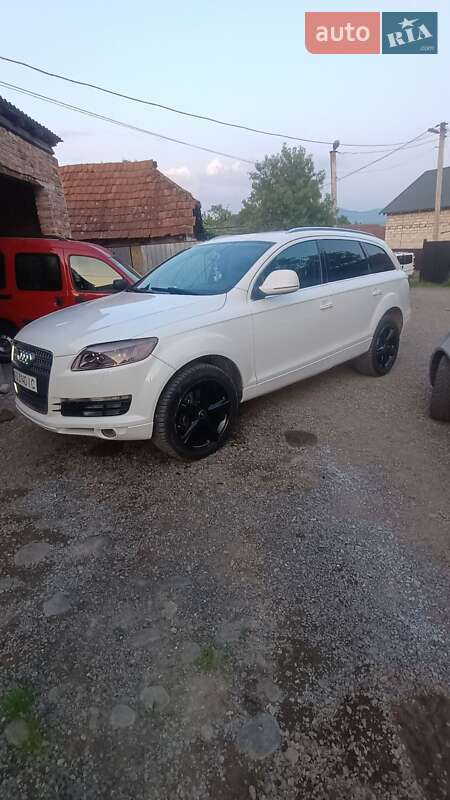 Внедорожник / Кроссовер Audi Q7 2007 в Иршаве фото 4 Внедорожник / Кроссовер Audi Q7 2007 в Иршаве