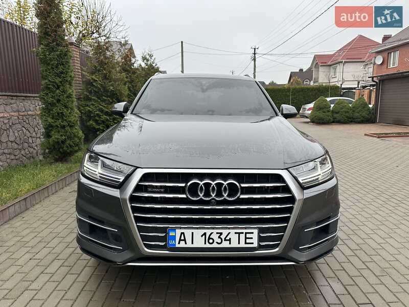 Внедорожник / Кроссовер Audi Q7 2019 в Белой Церкви