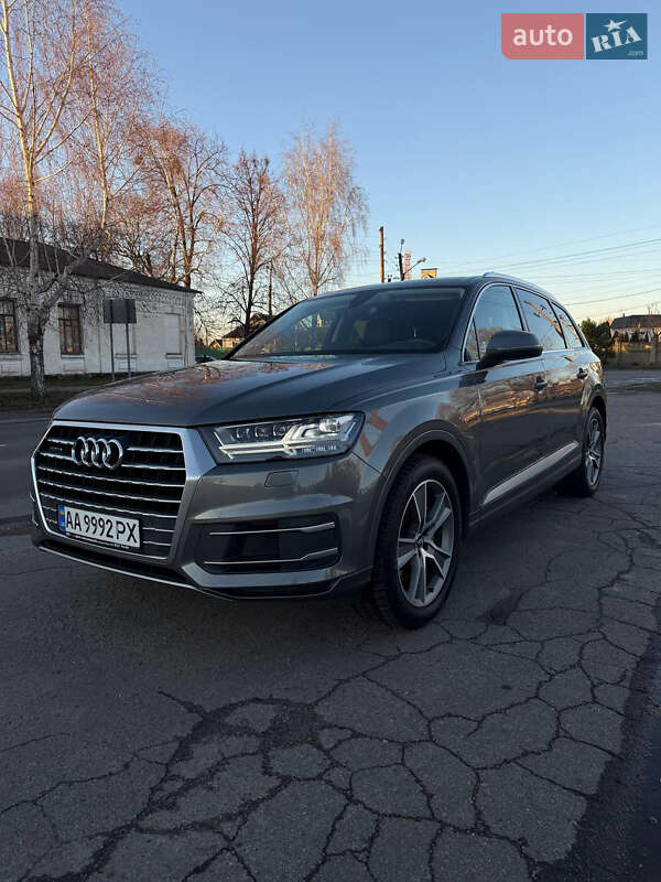 Audi Q7 2017