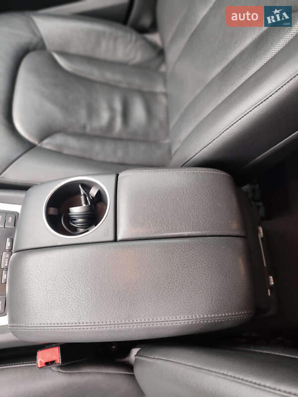 Позашляховик / Кросовер Audi Q7 2014 в Вінниці