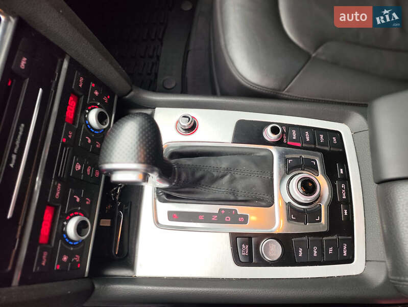 Позашляховик / Кросовер Audi Q7 2014 в Вінниці