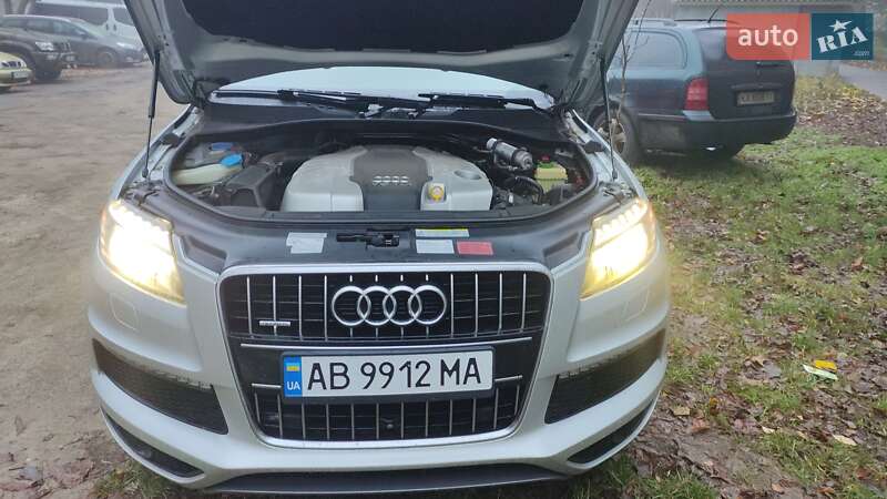 Позашляховик / Кросовер Audi Q7 2014 в Вінниці