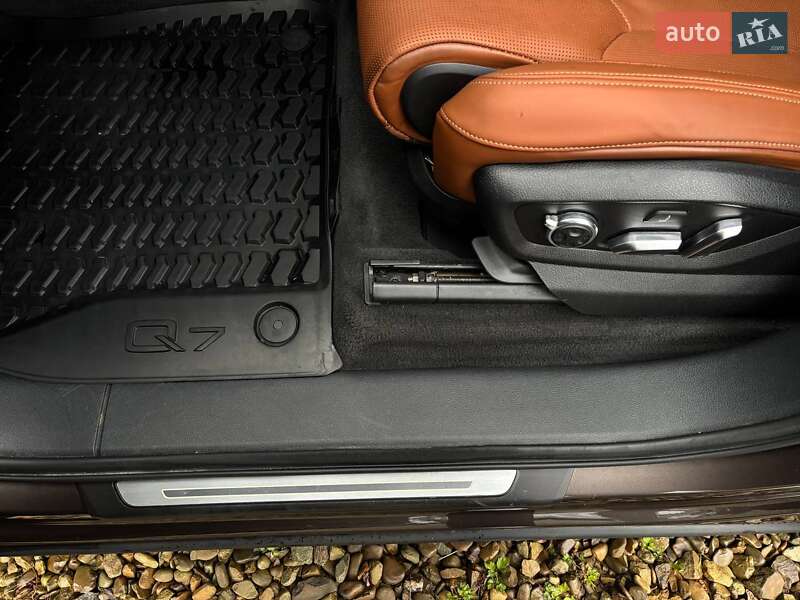 Внедорожник / Кроссовер Audi Q7 2017 в Стрые фото 42 Внедорожник / Кроссовер Audi Q7 2017 в Стрые
