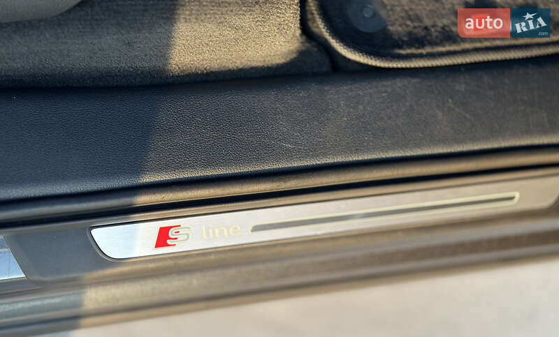 Внедорожник / Кроссовер Audi Q7 2016 в Павлограде