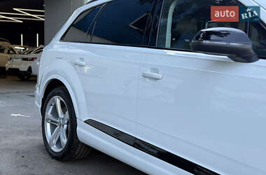 Внедорожник / Кроссовер Audi Q7 2018 в Львове