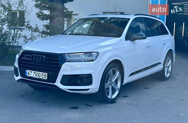 Позашляховик / Кросовер Audi Q7 2018 в Львові
