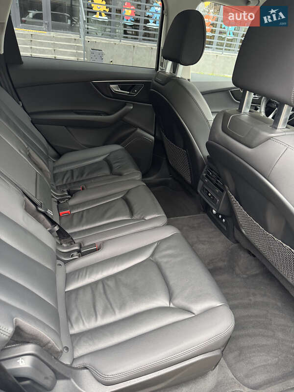 Внедорожник / Кроссовер Audi Q7 2020 в Львове фото 11 Внедорожник / Кроссовер Audi Q7 2020 в Львове