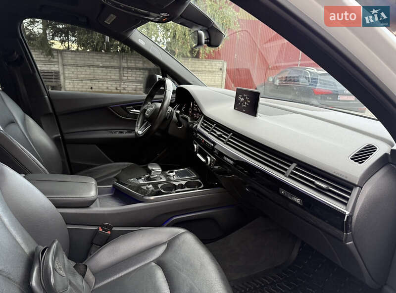 Внедорожник / Кроссовер Audi Q7 2017 в Кривом Роге фото 20 Внедорожник / Кроссовер Audi Q7 2017 в Кривом Роге