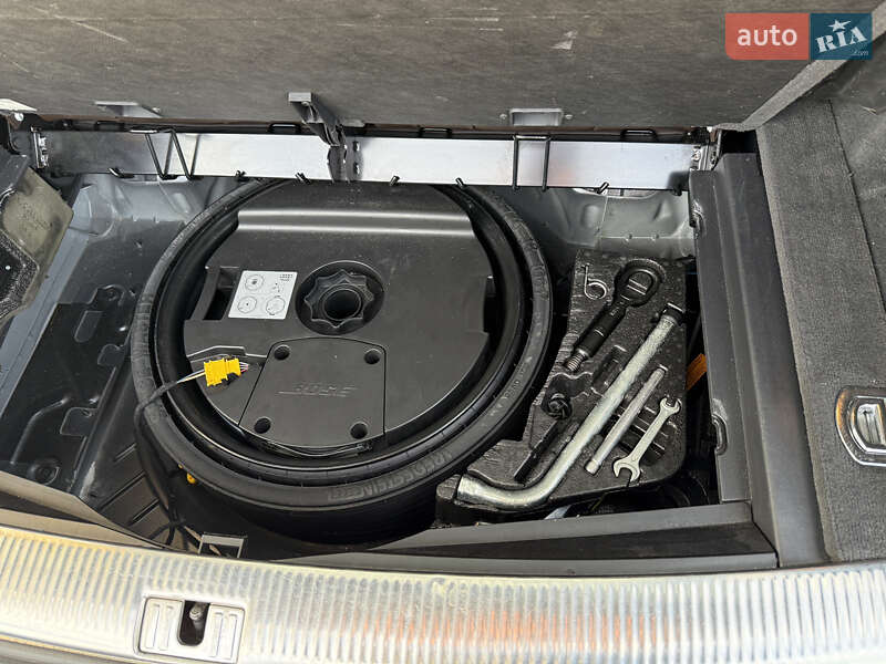 Внедорожник / Кроссовер Audi Q7 2012 в Запорожье