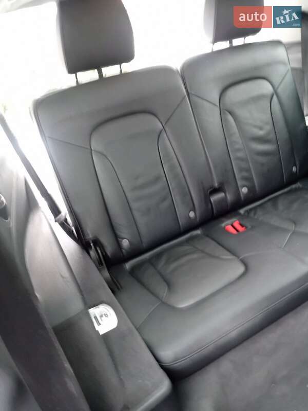 Позашляховик / Кросовер Audi Q7 2012 в Стрию