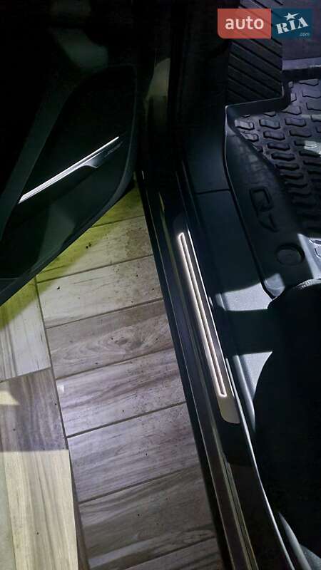 Внедорожник / Кроссовер Audi Q7 2017 в Харькове фото 56 Внедорожник / Кроссовер Audi Q7 2017 в Харькове