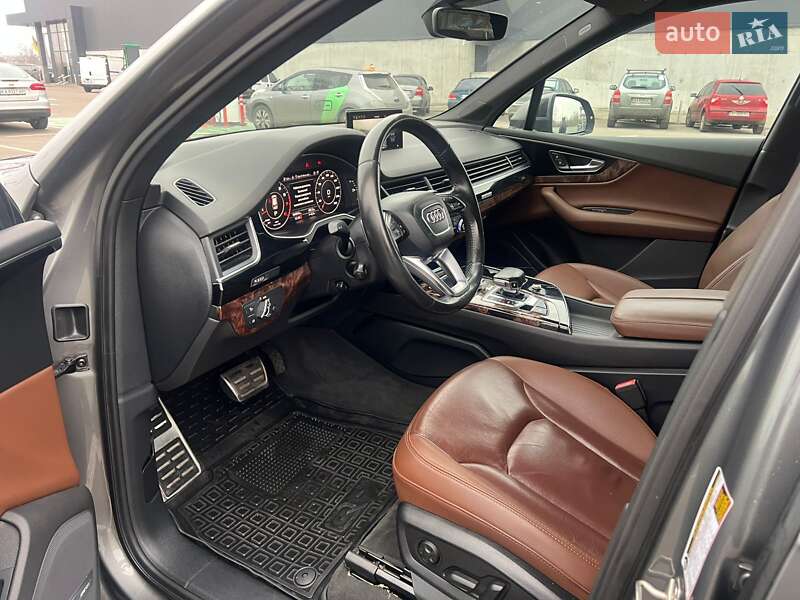 Позашляховик / Кросовер Audi Q7 2016 в Ірпені фото 17 Позашляховик / Кросовер Audi Q7 2016 в Ірпені